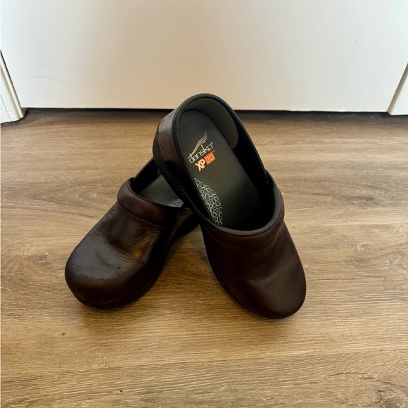 Dansko XP2.0 Clogs - Brown Leather - Size 36 - Picture 1 of 7